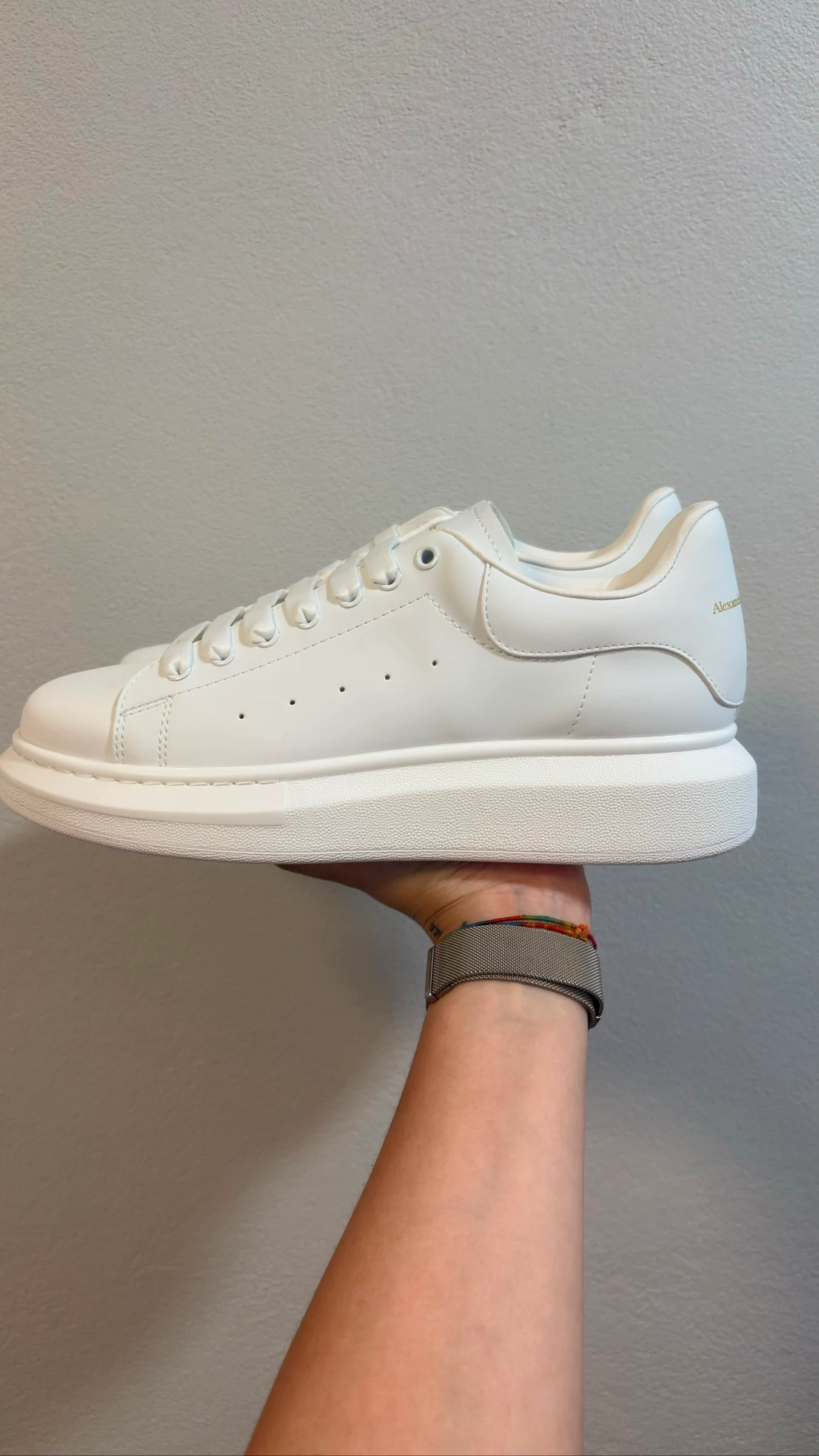 Sapatilhas Alexander Mcqueen - tamanho 43